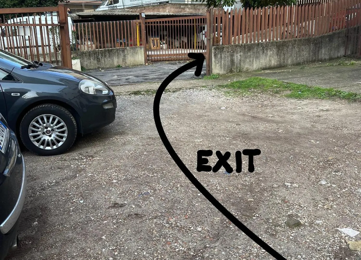 Casa Bravetta - Parking Private Apartment Rome
